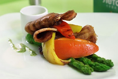 Драники или брамборак с начинкой из кальмаров.