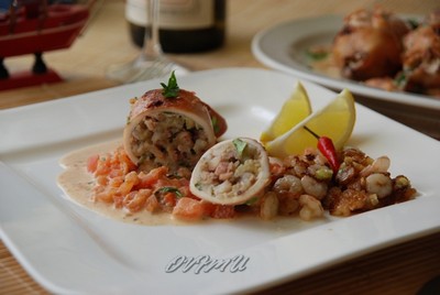 Кабачки фаршированные кальмарами