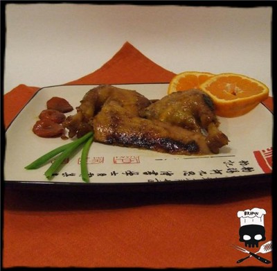 Куриная грудка фаршированная сладкой сливой с гренками