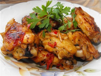 Котлетки по-иркутски с брусничкой.