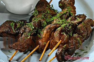 Куриные желудки в сметане