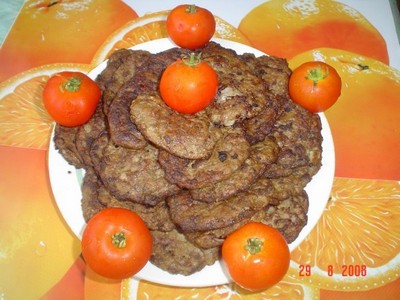 Куриная печеночка, тушеная с капустой