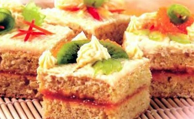 Корзиночки с лимонным кремом и ягодами